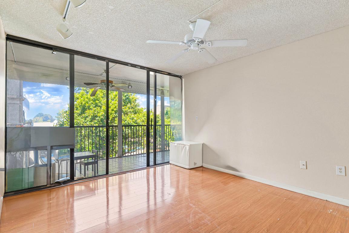 GRANDVIEW - Residential