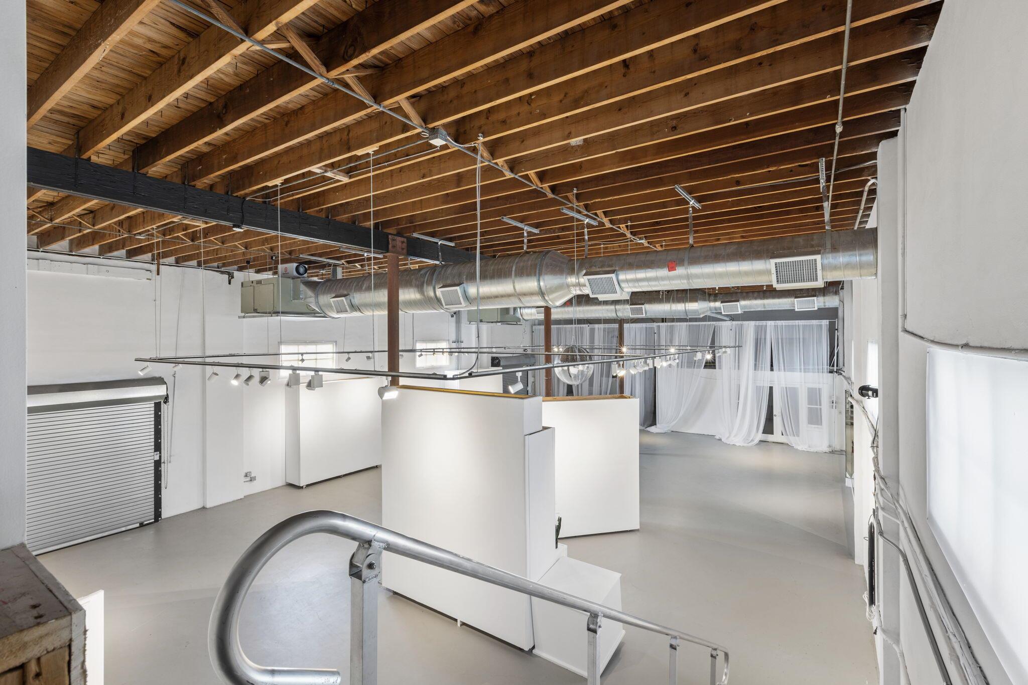 FLAMINGO PARK - Commercial Sale