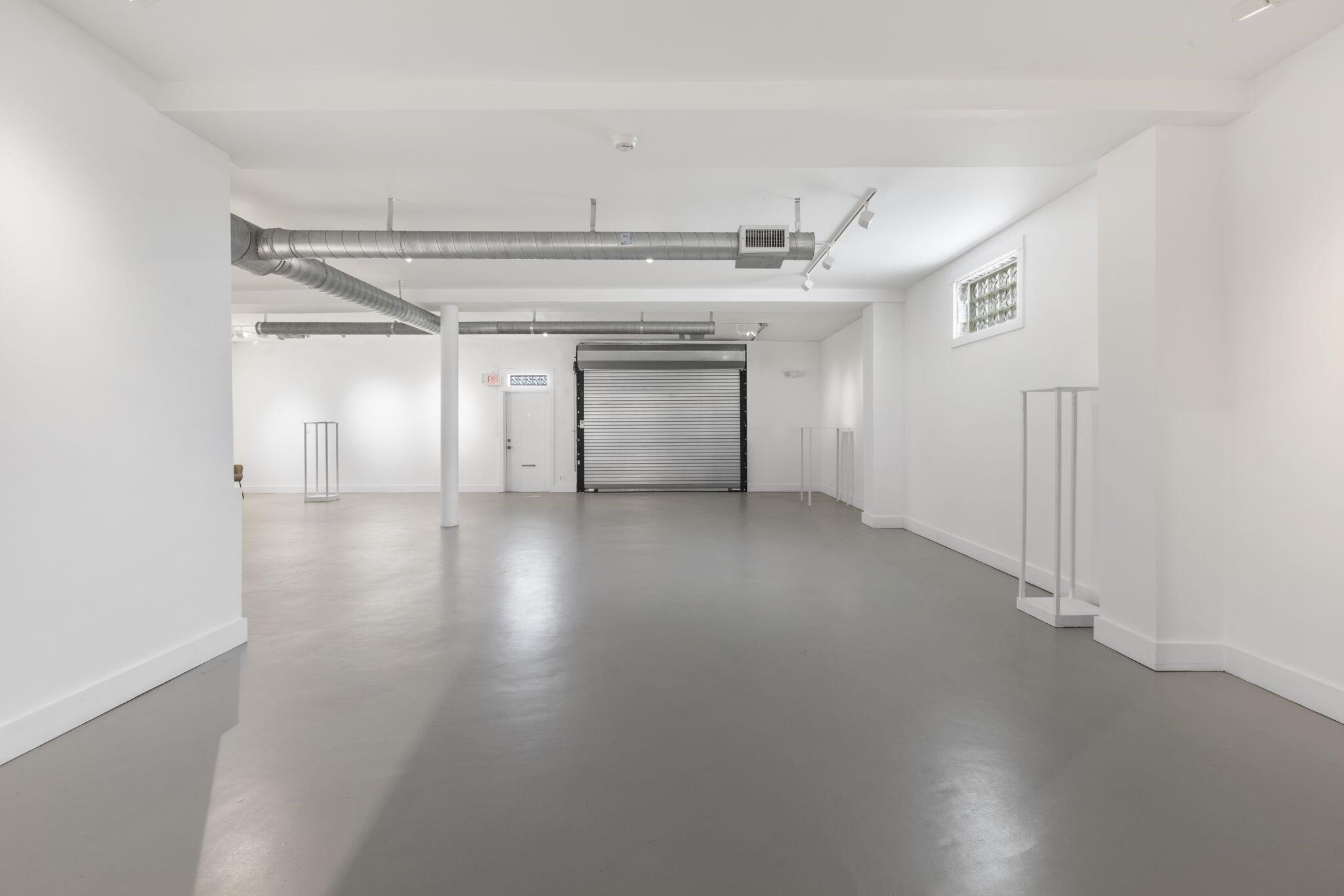 FLAMINGO PARK - Commercial Sale