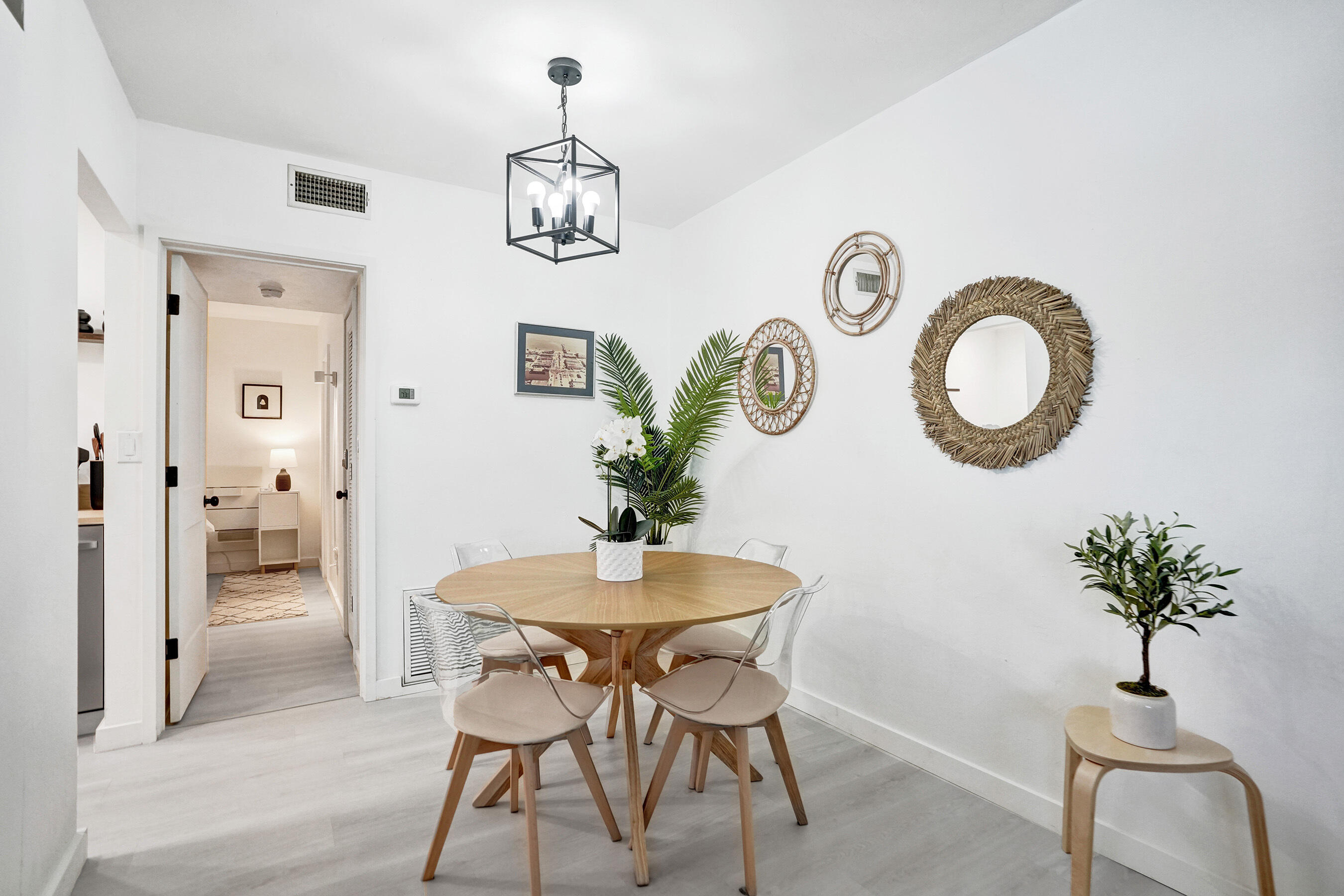 VILLAGER CONDO - Residential Lease