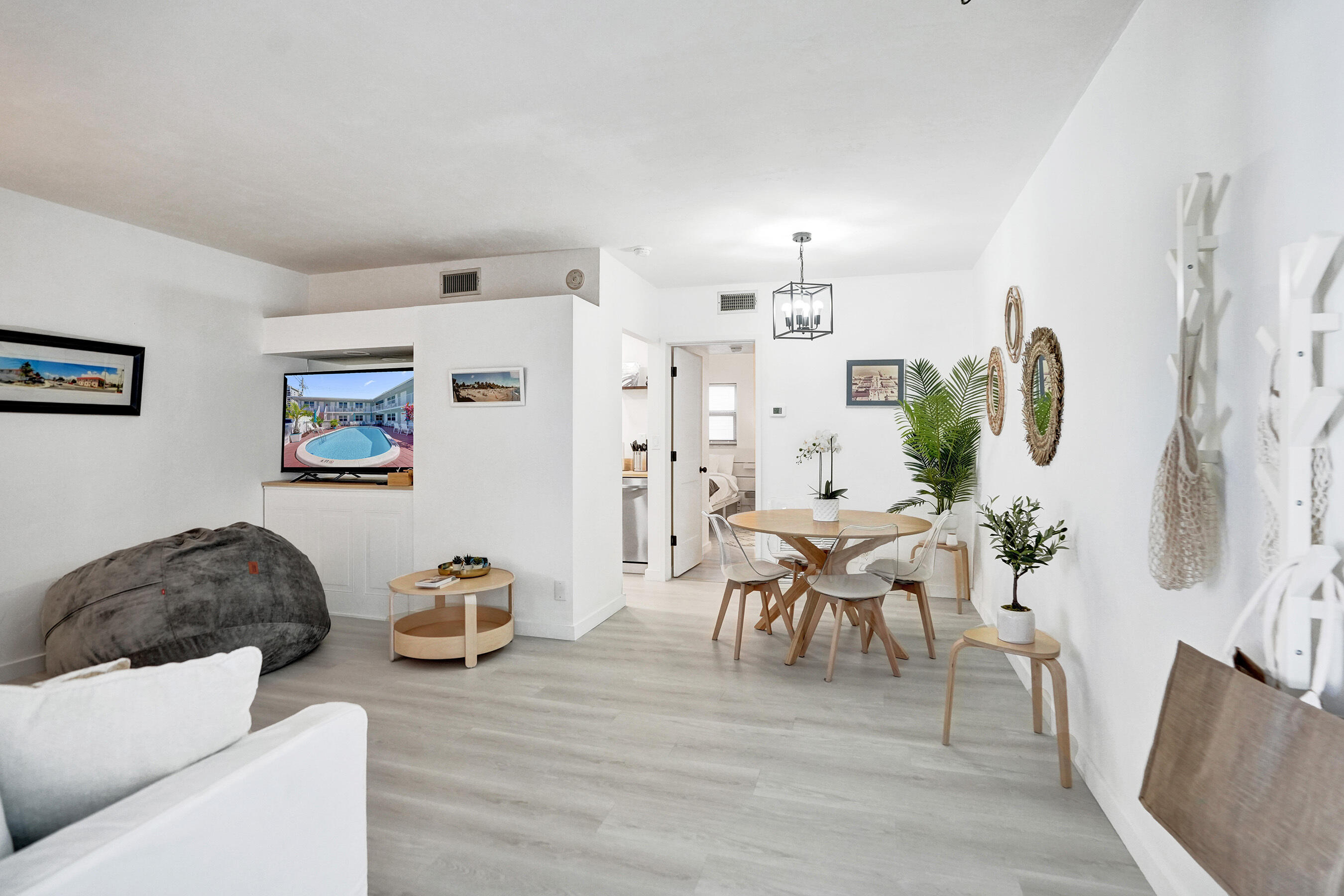 VILLAGER CONDO - Residential Lease