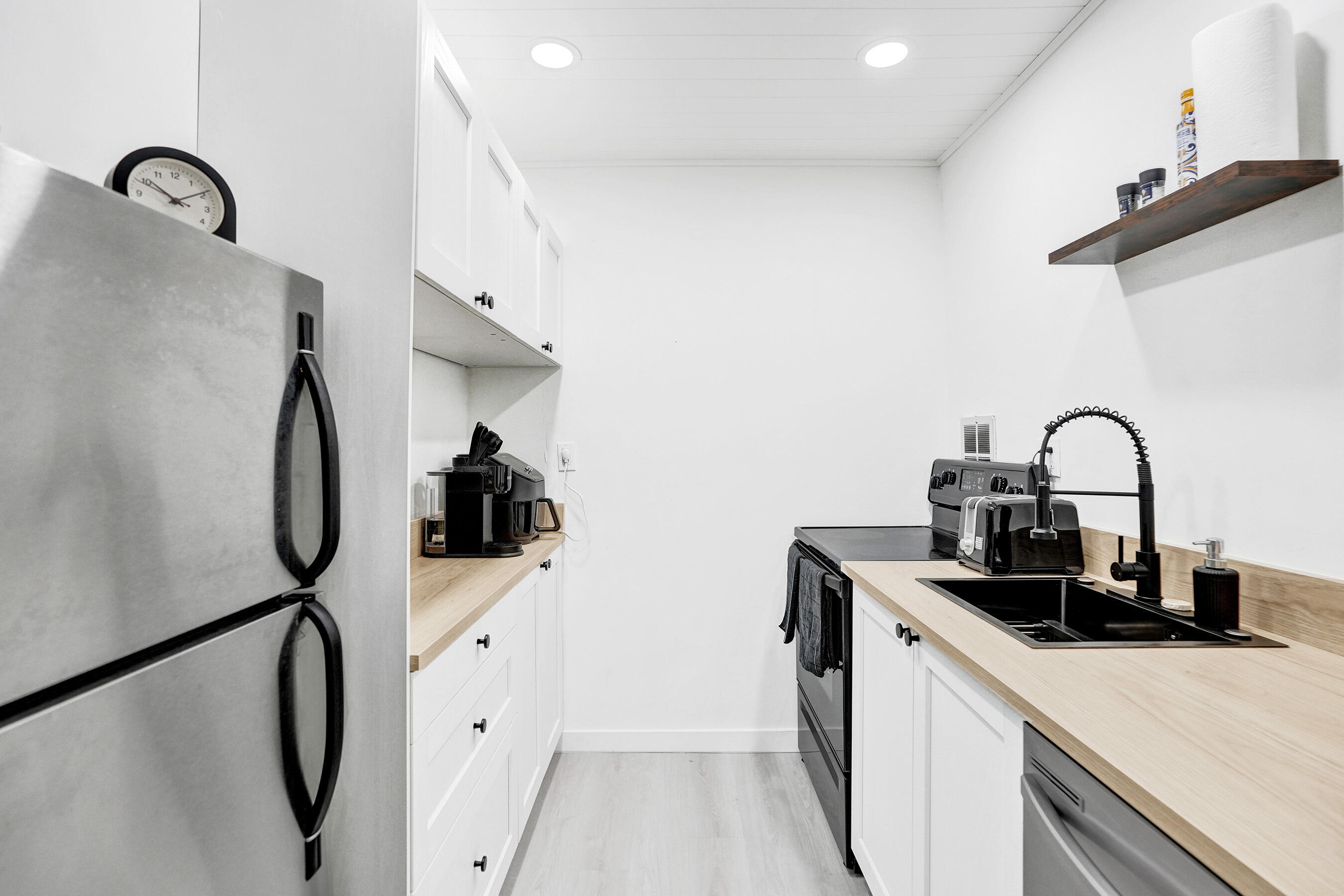 VILLAGER CONDO - Residential Lease