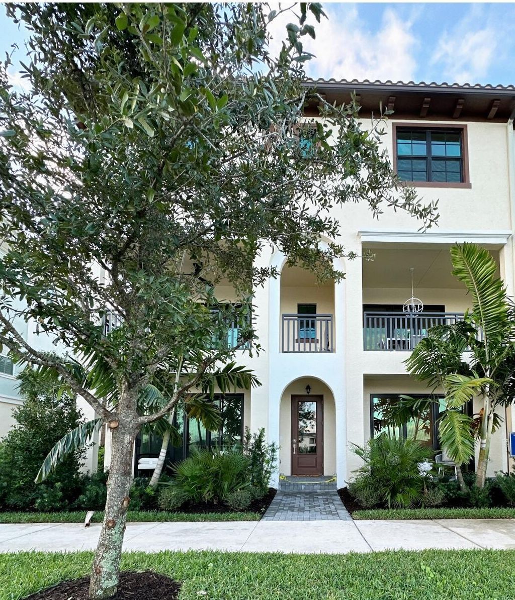 Photo of 12711 Machiavelli Way, Palm Beach Gardens, FL 33418 (MLS # R10935544)