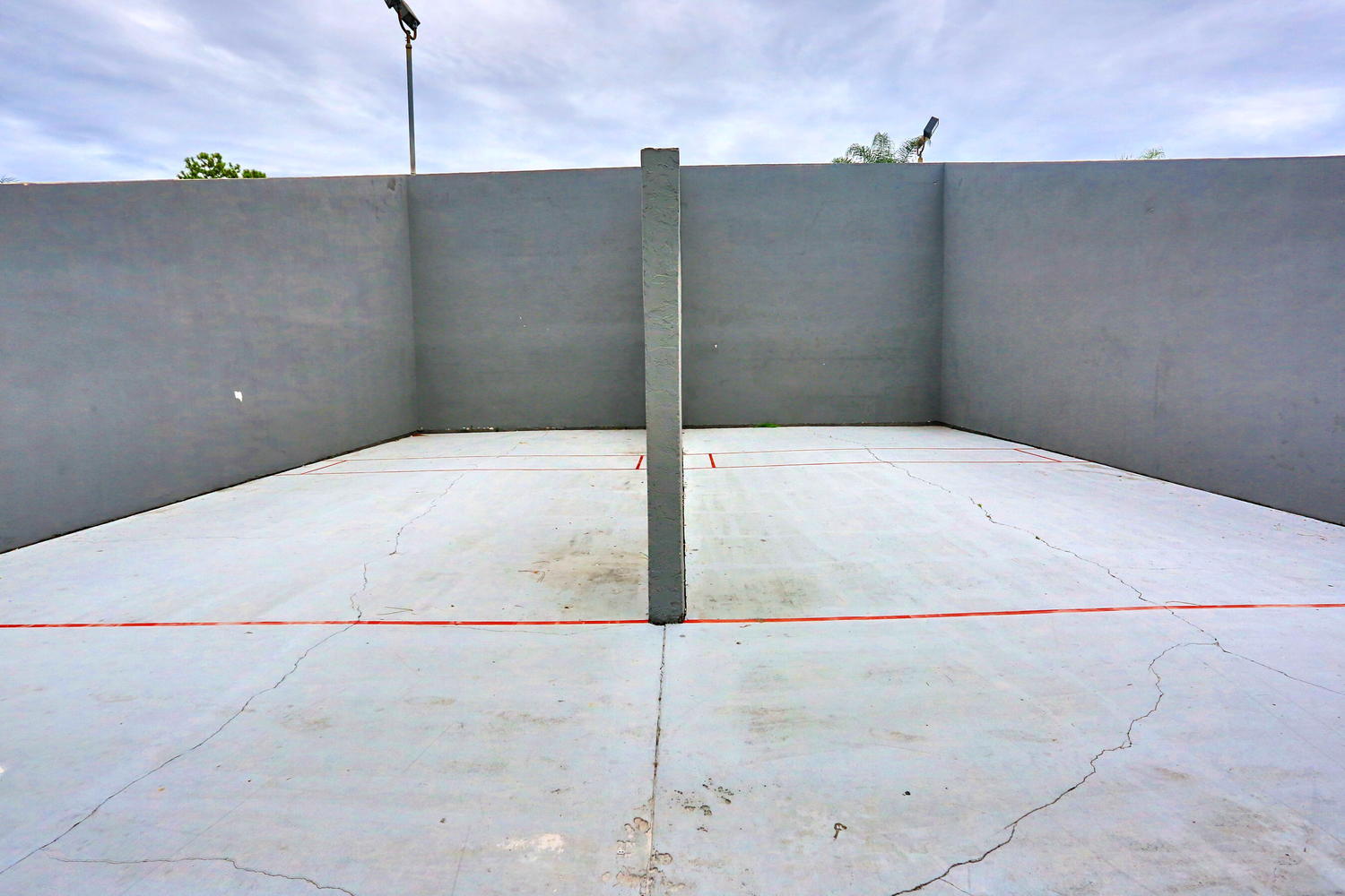 VICTORIA WOODS - Residential