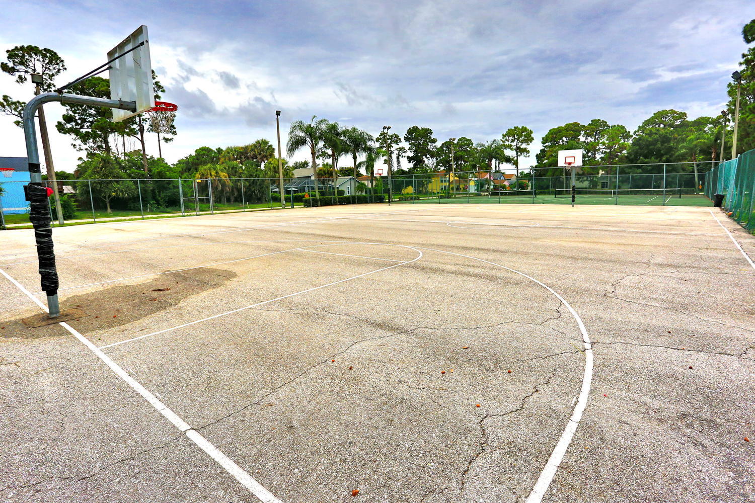 VICTORIA WOODS - Residential