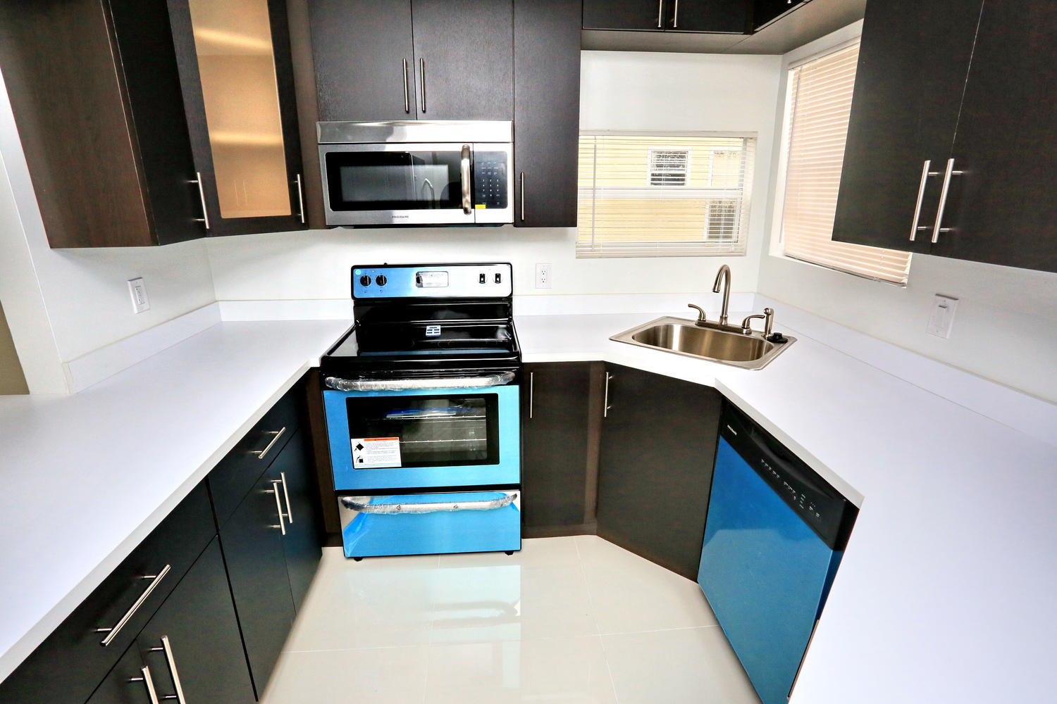 VICTORIA WOODS - Residential