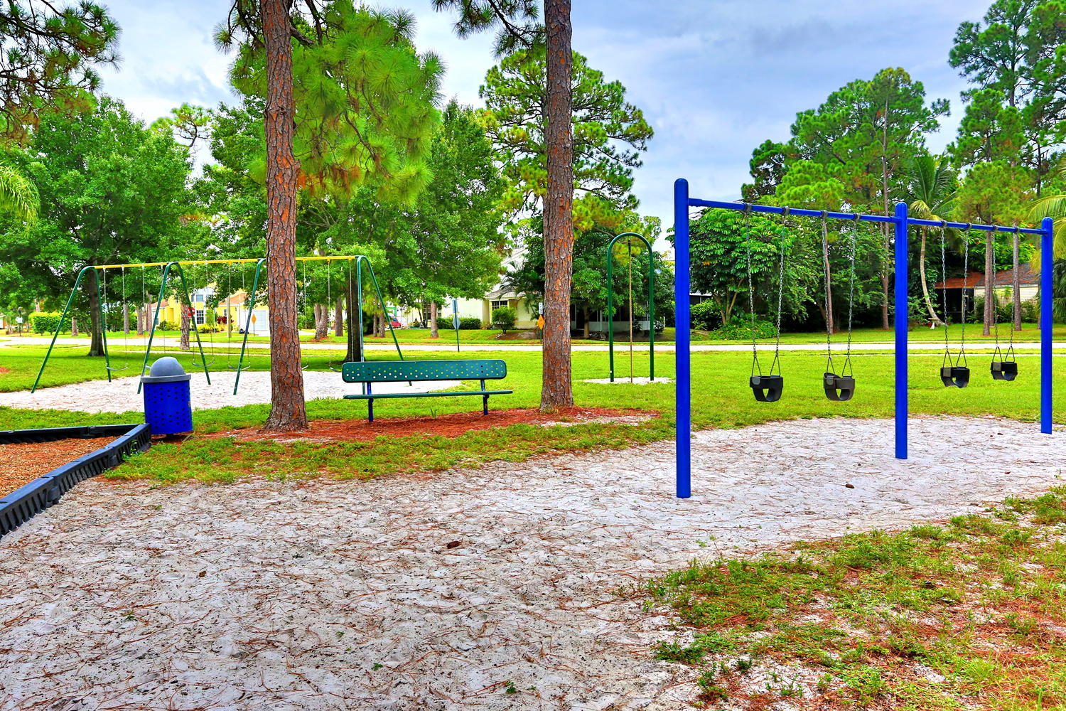 VICTORIA WOODS - Residential