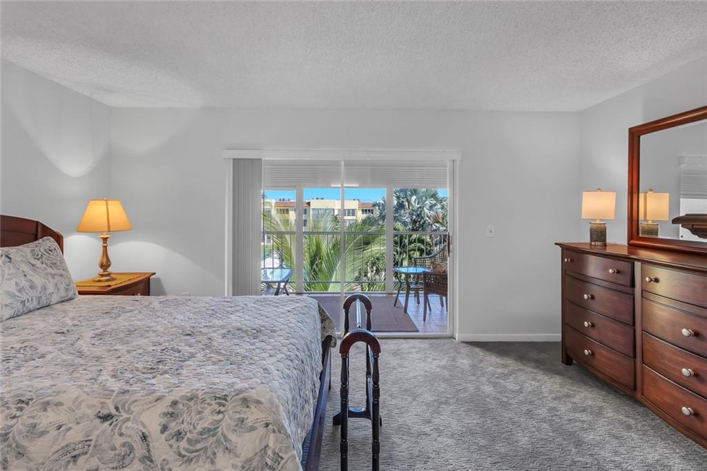 Royal Park Gardens - Residential