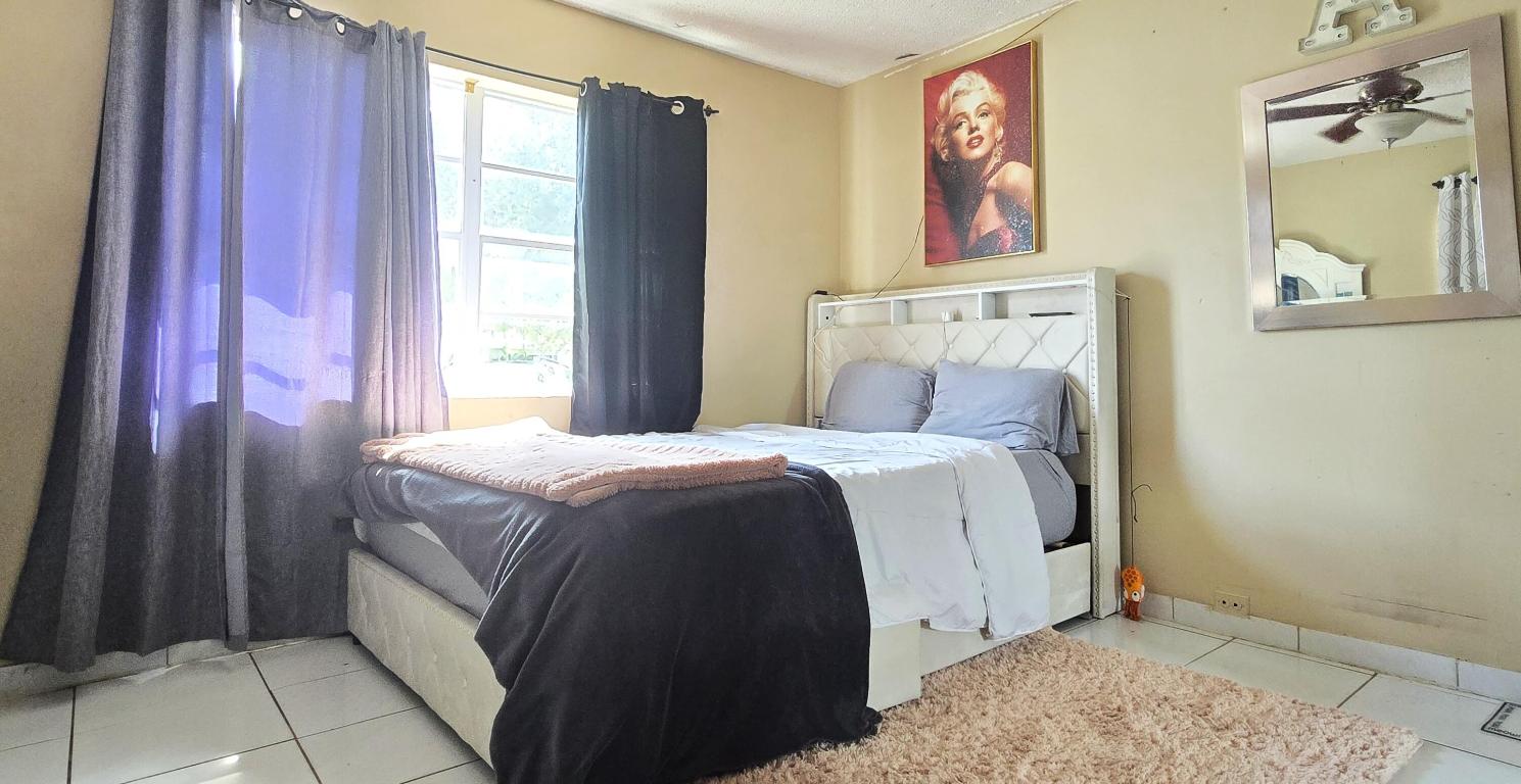 HILLSIDE PARK - Residential