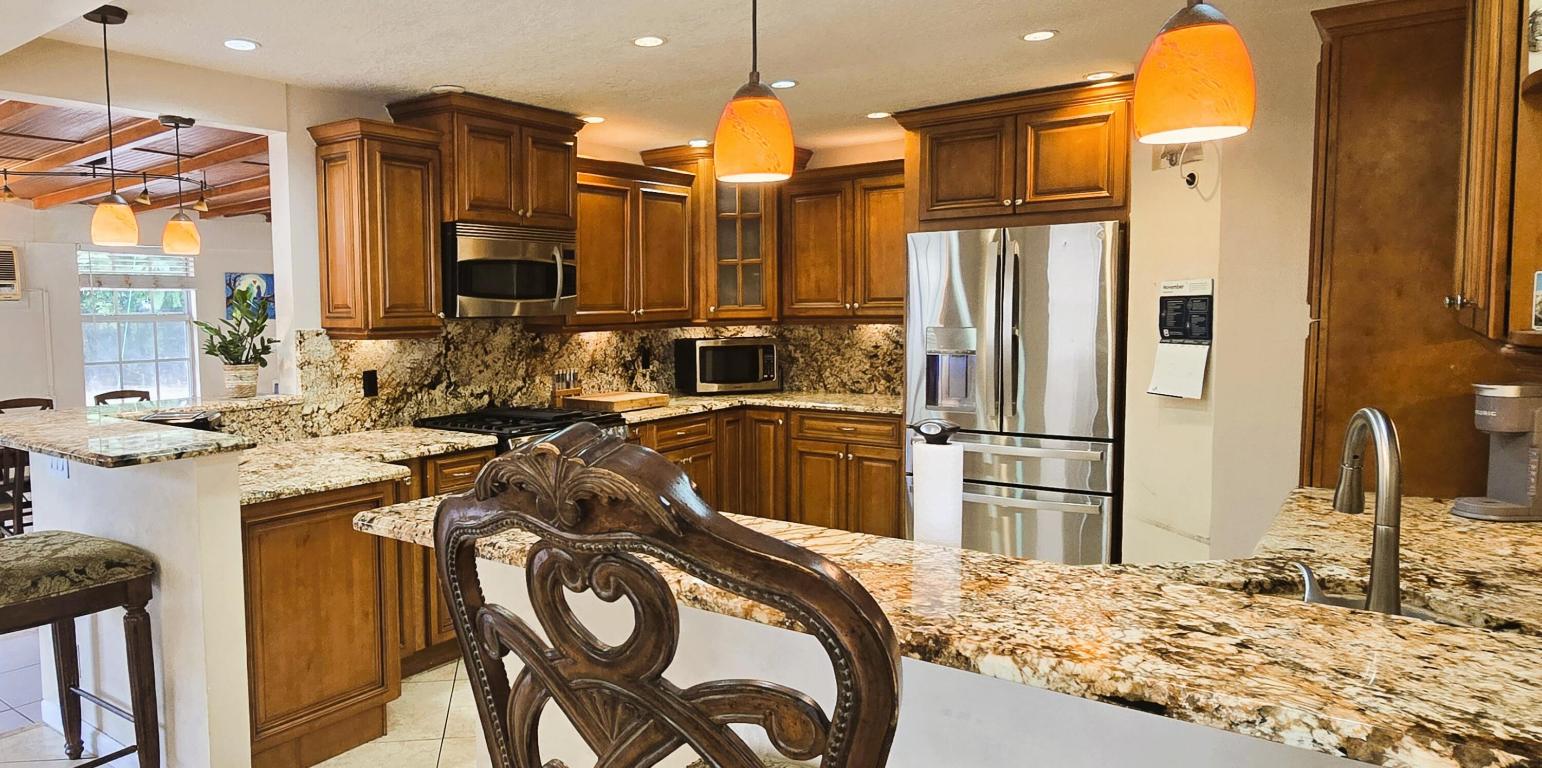 HILLSIDE PARK - Residential