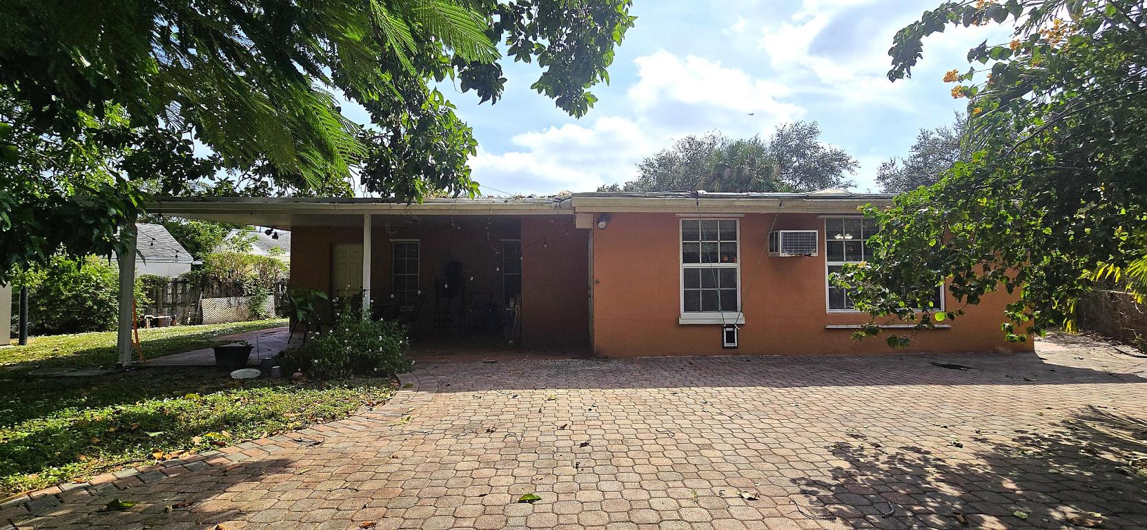 HILLSIDE PARK - Residential