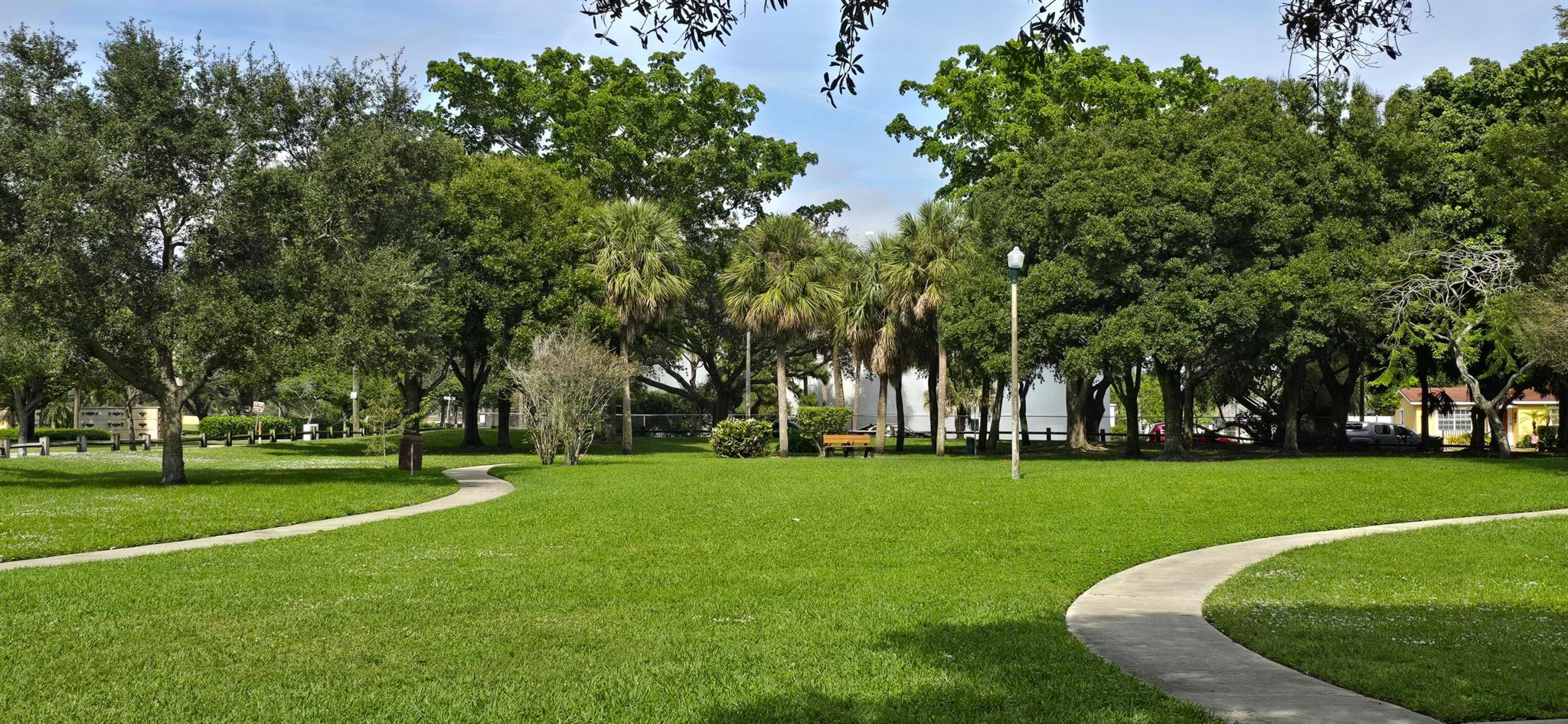 HILLSIDE PARK - Residential