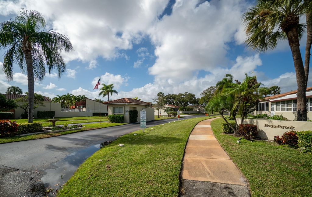 Photo of 2528 Boundbrook Drive S #208, West Palm Beach, FL 33406 (MLS # R11047103)