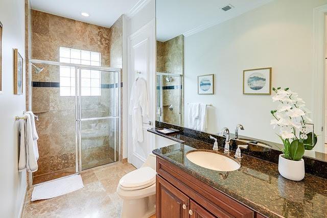 CANYON ISLES - Residential