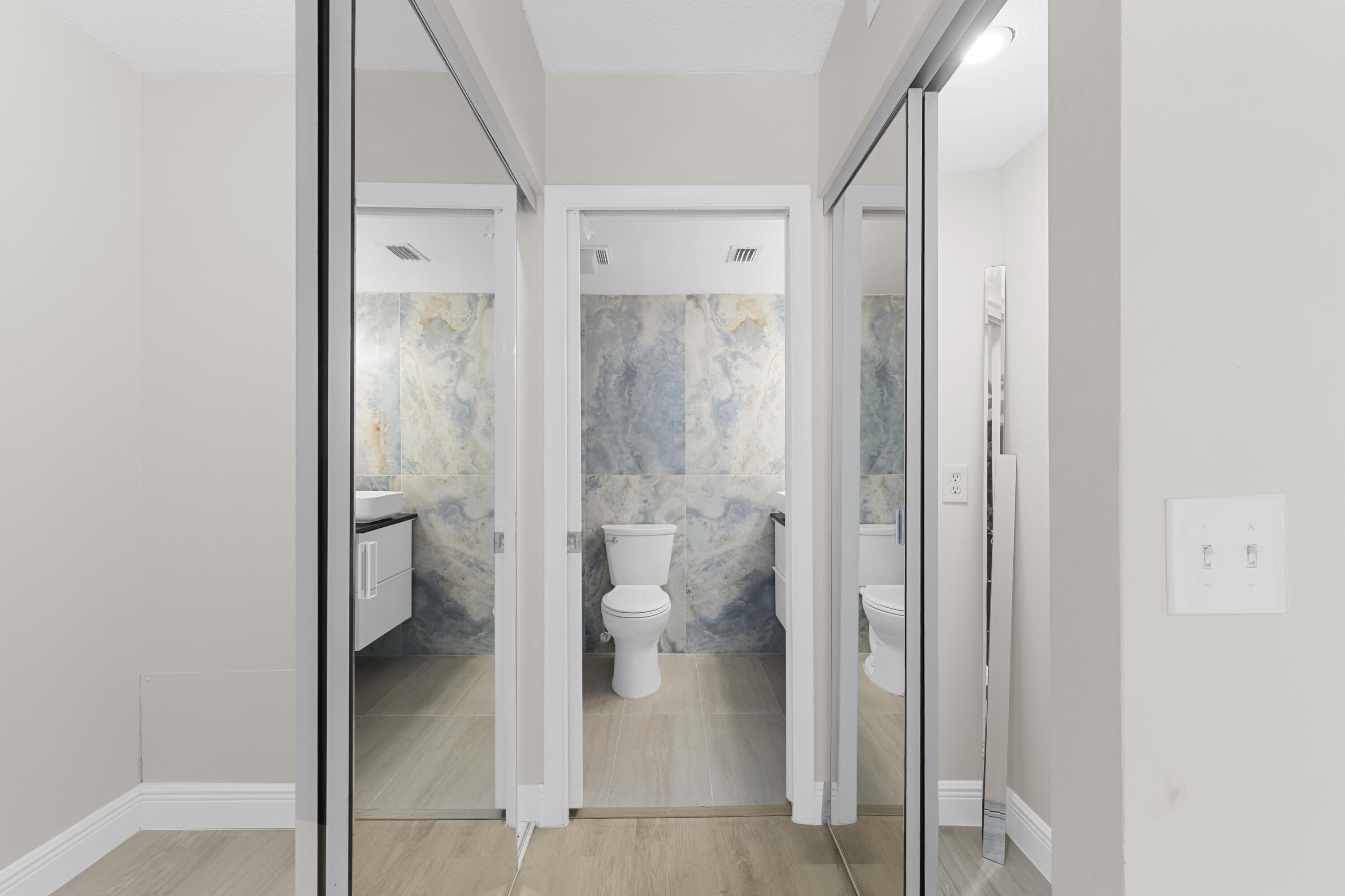 BOCA RIO NORTH - Residential