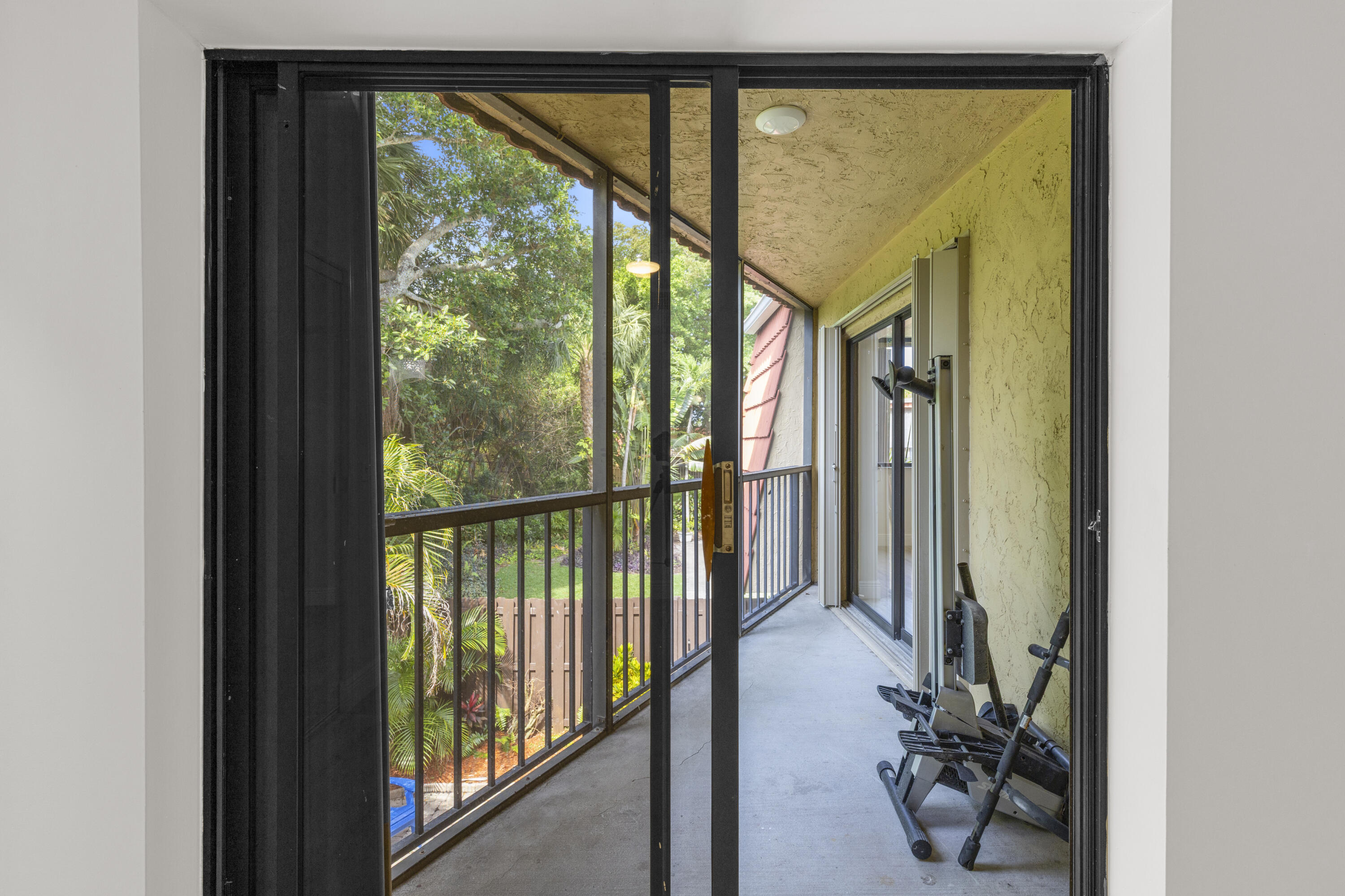 BOCA RIO NORTH - Residential