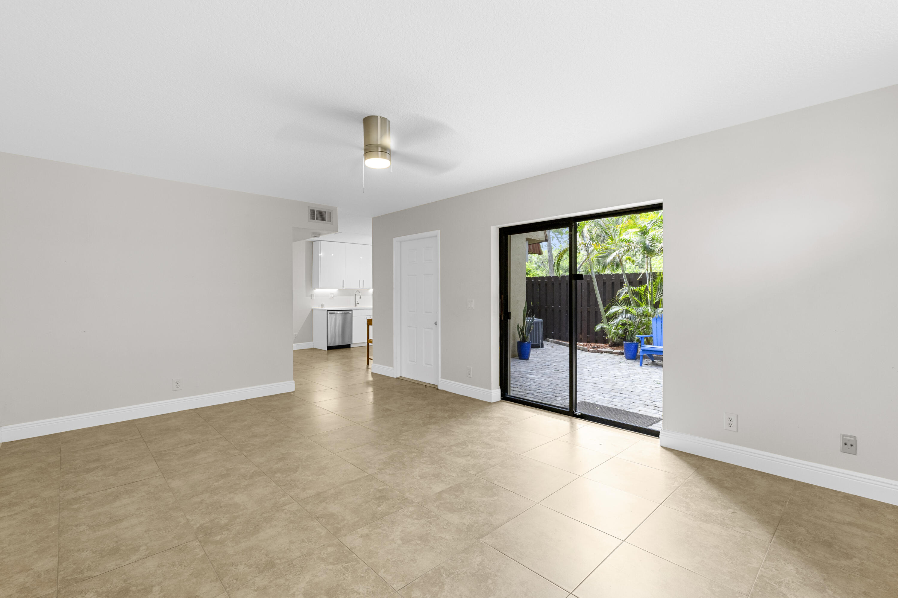 BOCA RIO NORTH - Residential