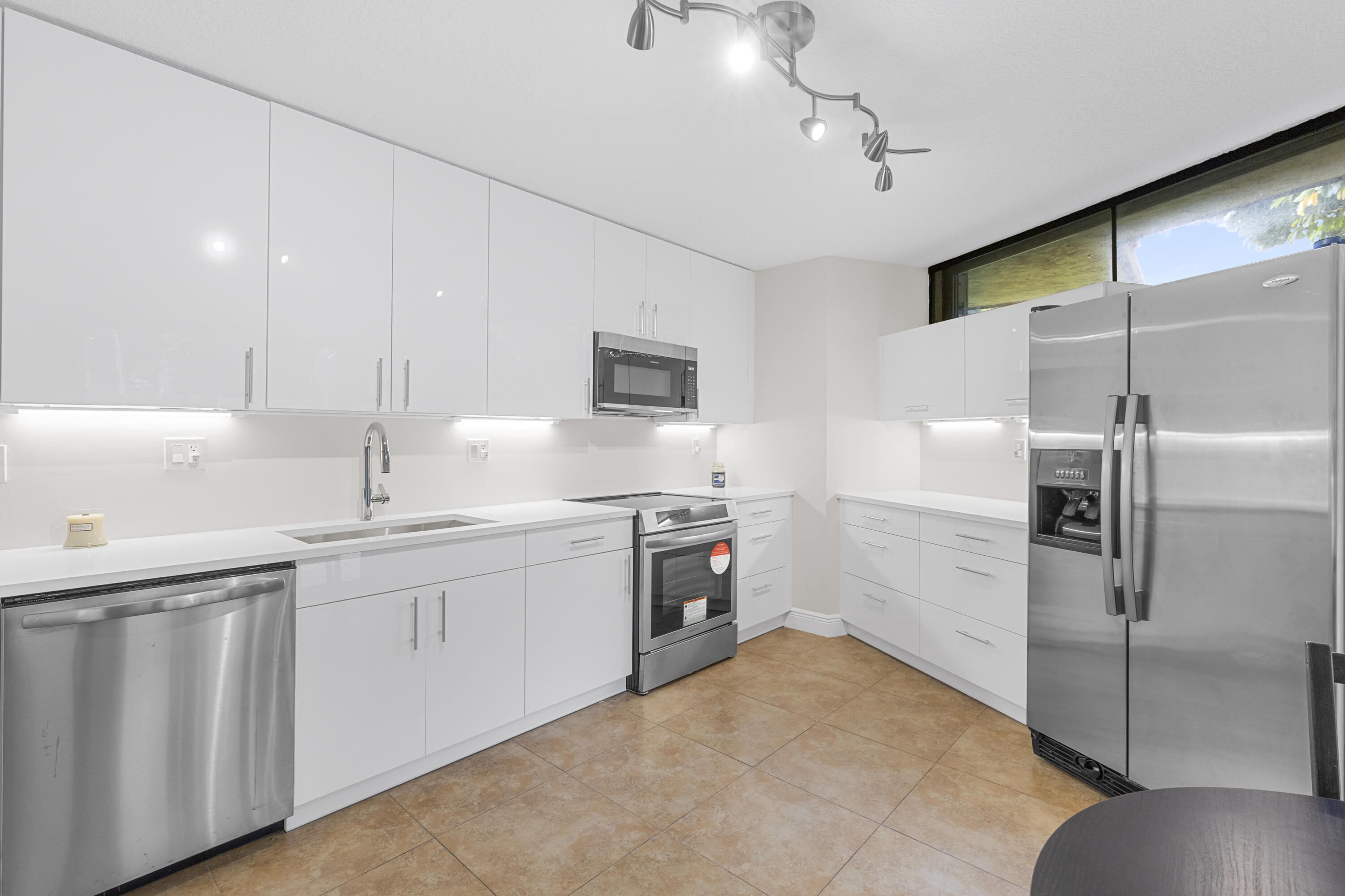 BOCA RIO NORTH - Residential