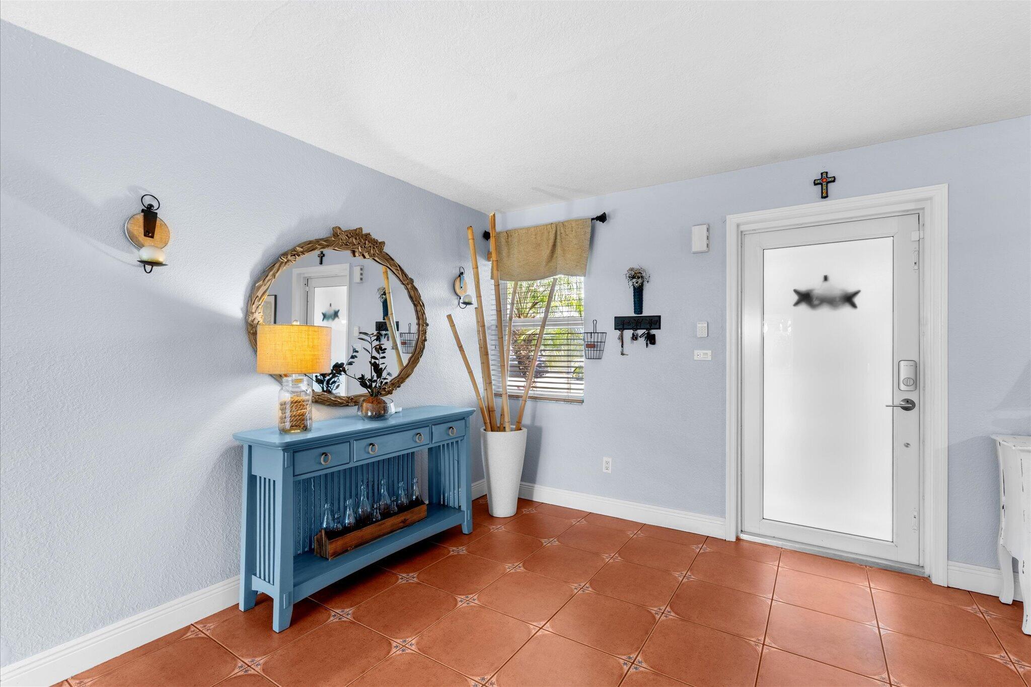 FONTAINEBLEAU GARDENS 1ST ADDN - Residential