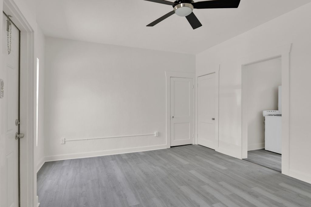 Photo of 302 S K Street #2, Lake Worth Beach, FL 33460 (MLS # R11084370)