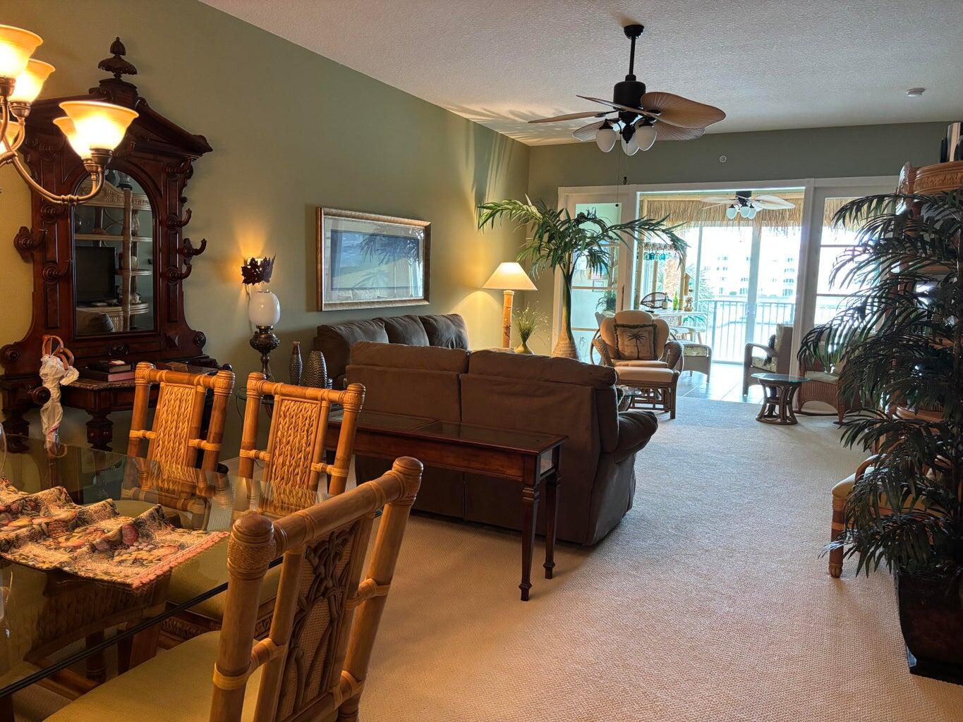 HARBOUR ISLE WEST - Residential