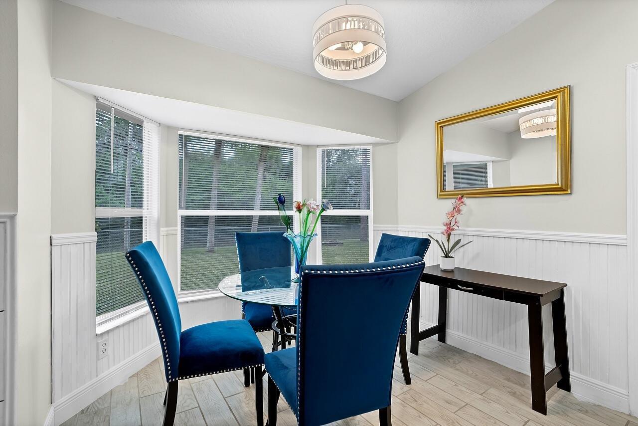 VERO LAKE ESTATES UNIT 5G - Residential