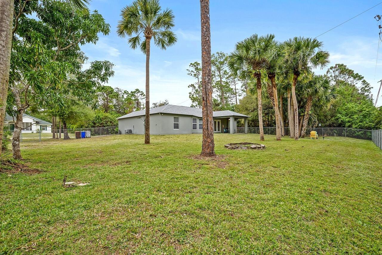 VERO LAKE ESTATES UNIT 5G - Residential