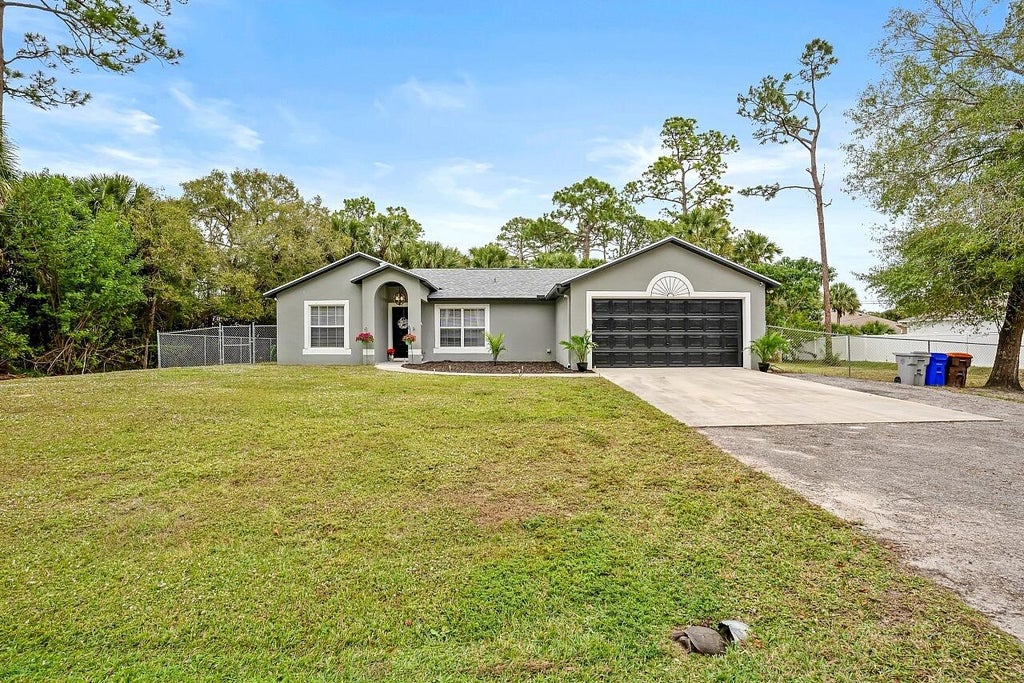 Photo of 7830 94th Avenue, Vero Beach, FL 32967 (MLS # R11148445)