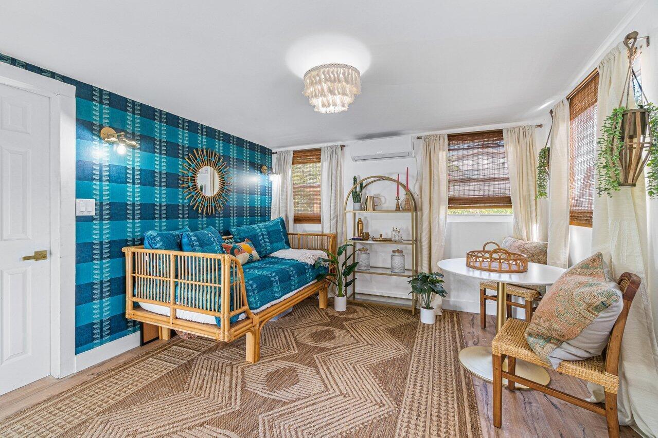 LANTANA - Residential