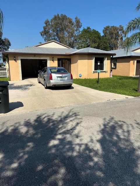 A home in Port St Lucie