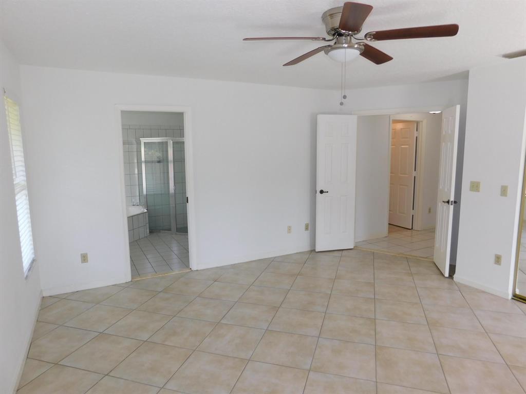 SUGAR POND MANOR OF WELLINGTON - Residential Lease