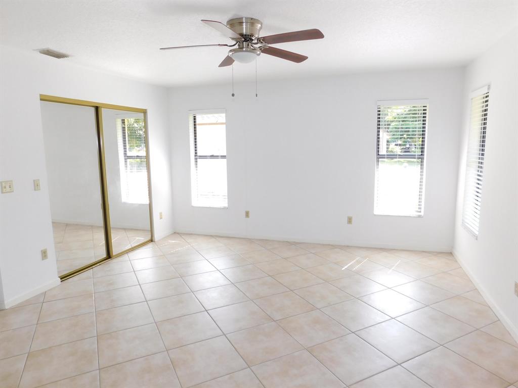 SUGAR POND MANOR OF WELLINGTON - Residential Lease