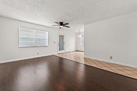 Tiny photo for 908 Normandy #S, Delray Beach, FL 33484 (MLS # B26028834)