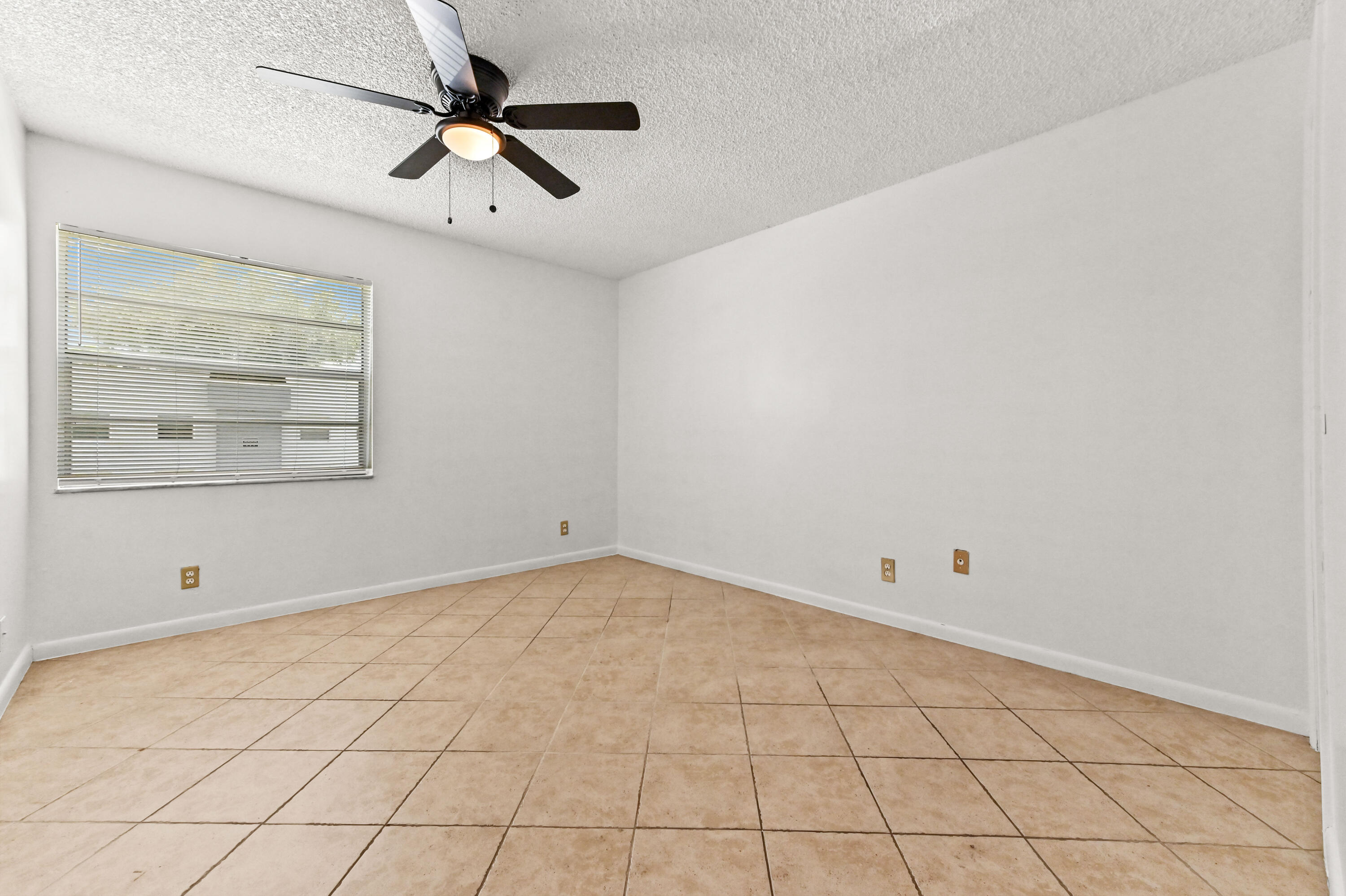 KINGS POINT NORMANDY CONDOS - Residential
