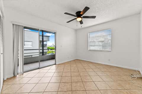 Tiny photo for 908 Normandy #S, Delray Beach, FL 33484 (MLS # B26028834)