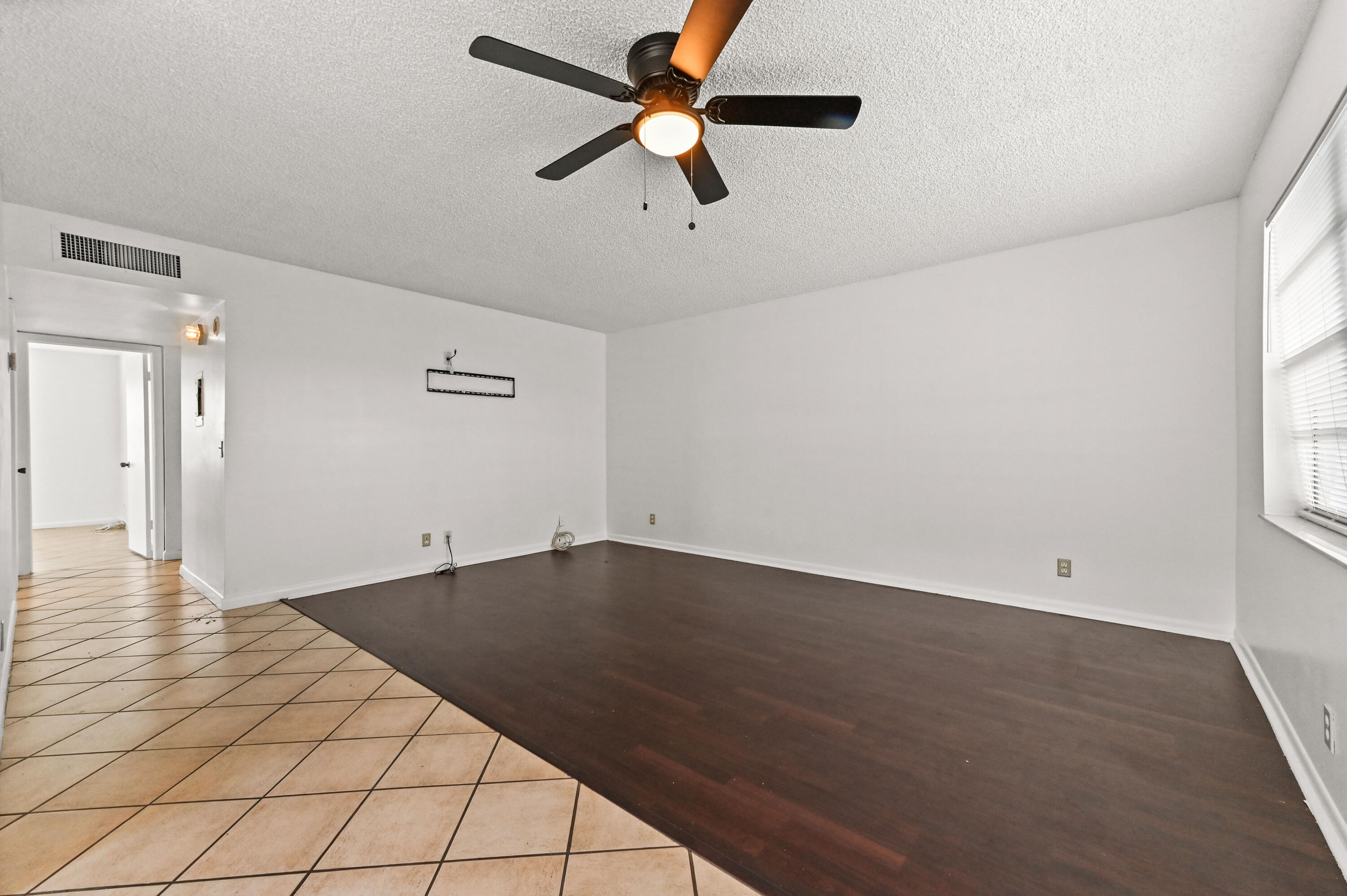 KINGS POINT NORMANDY CONDOS - Residential
