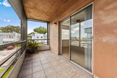 Tiny photo for 908 Normandy #S, Delray Beach, FL 33484 (MLS # B26028834)