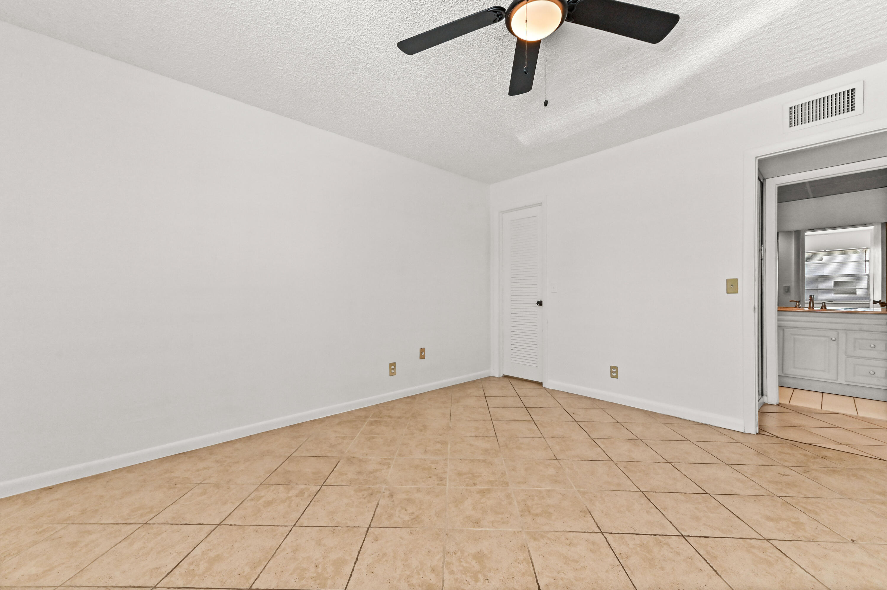 KINGS POINT NORMANDY CONDOS - Residential