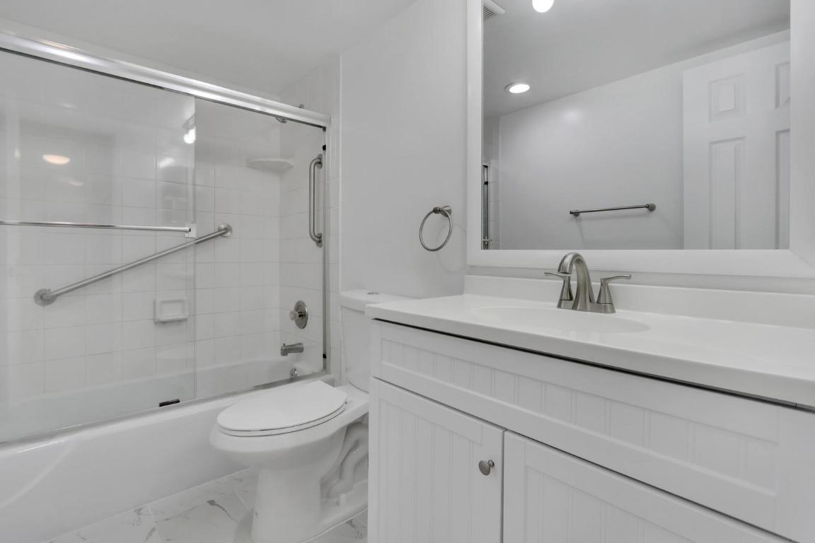 Three Thousand South - Residential Lease