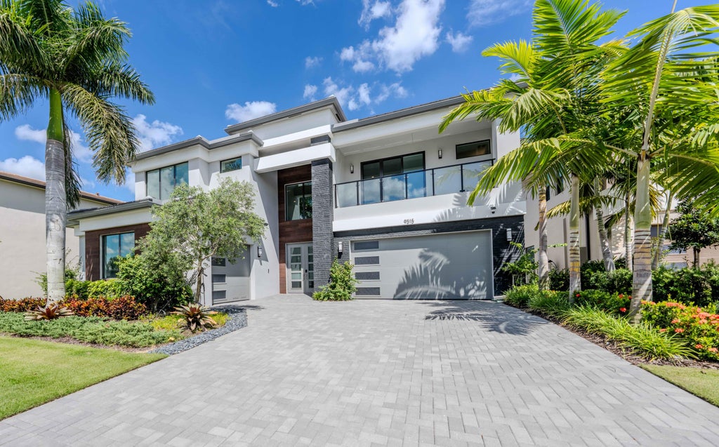 Photo of 9515 ROYAL WOODS Manor, Boca Raton, FL 33434 (MLS # B26083633)