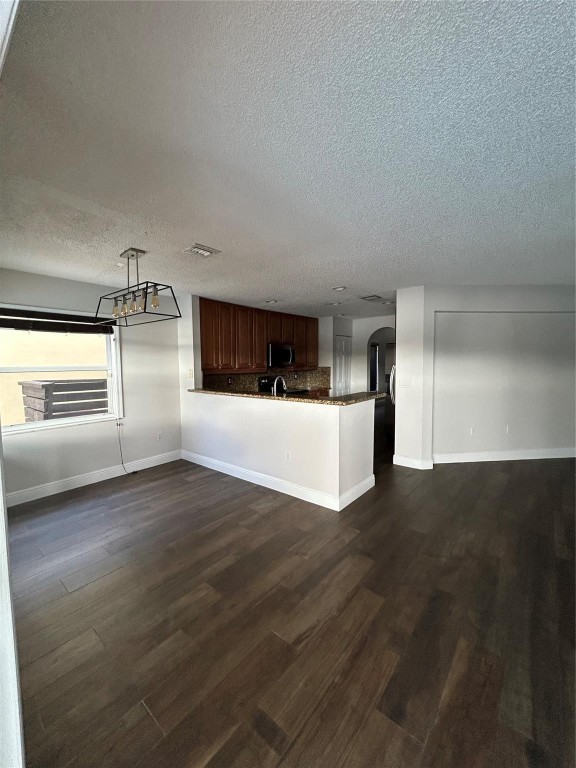 Crystal Pointe 158-10 B - Residential Lease