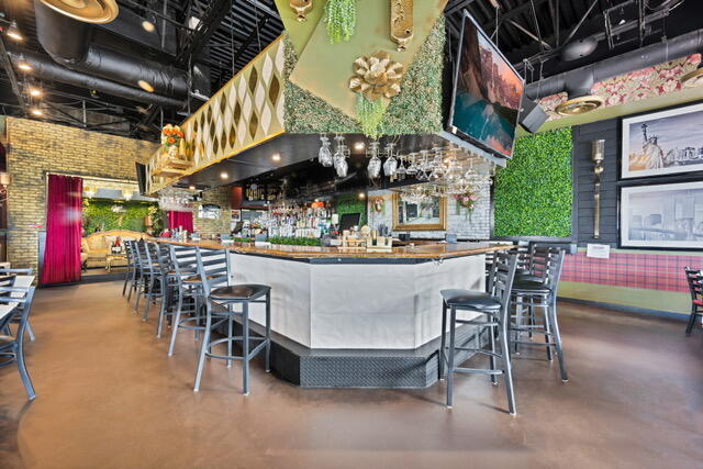 1025 N Federal Highway