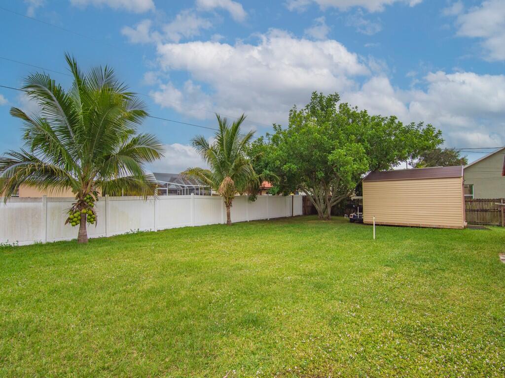 PORT ST LUCIE SECTION 33 - Residential