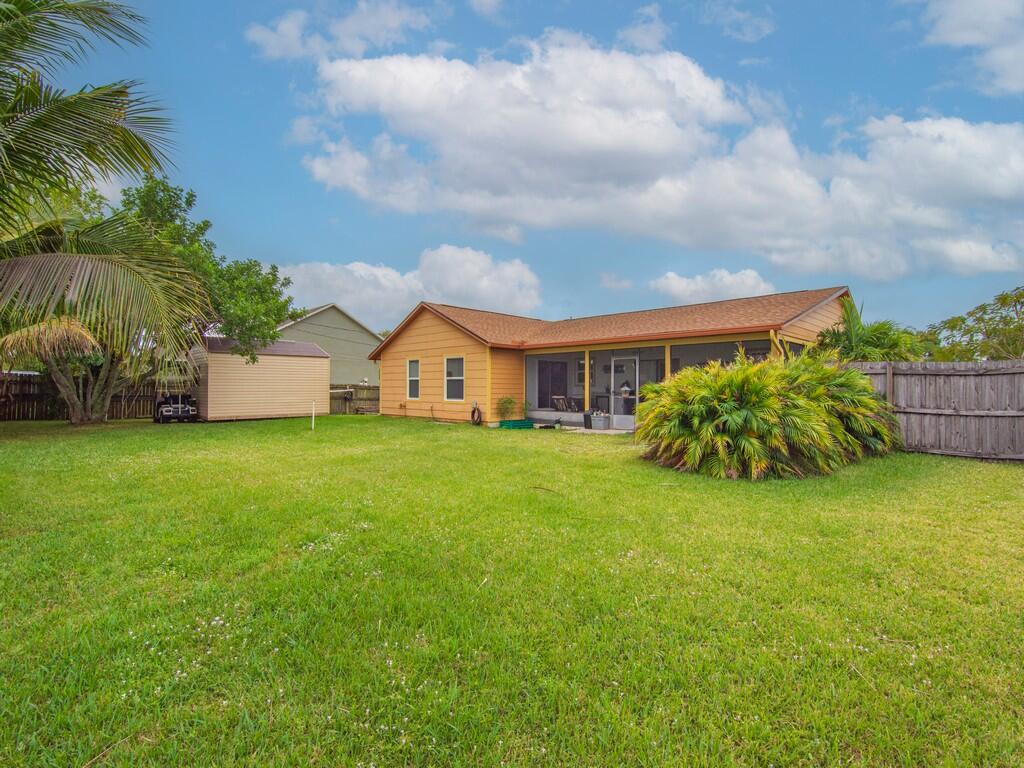 PORT ST LUCIE SECTION 33 - Residential