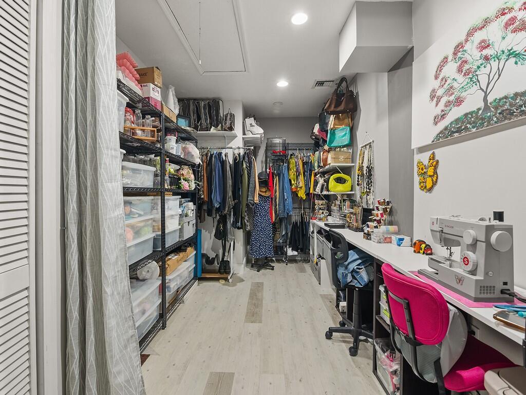 PORT ST LUCIE SECTION 33 - Residential