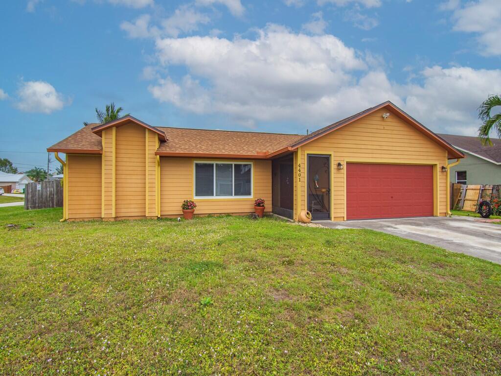 PORT ST LUCIE SECTION 33 - Residential