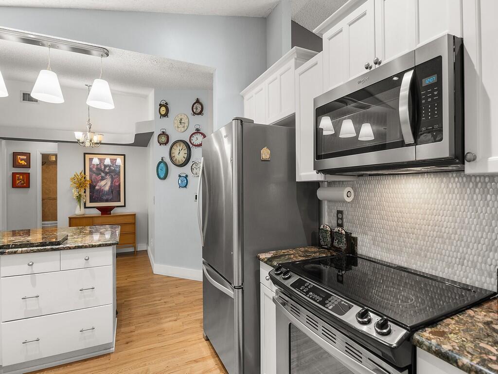 PORT ST LUCIE SECTION 33 - Residential