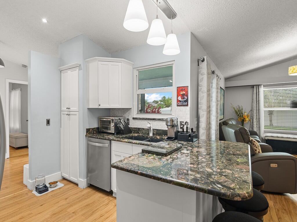 PORT ST LUCIE SECTION 33 - Residential