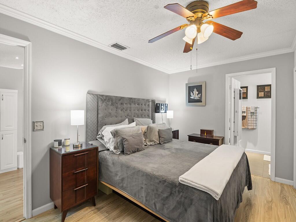 PORT ST LUCIE SECTION 33 - Residential