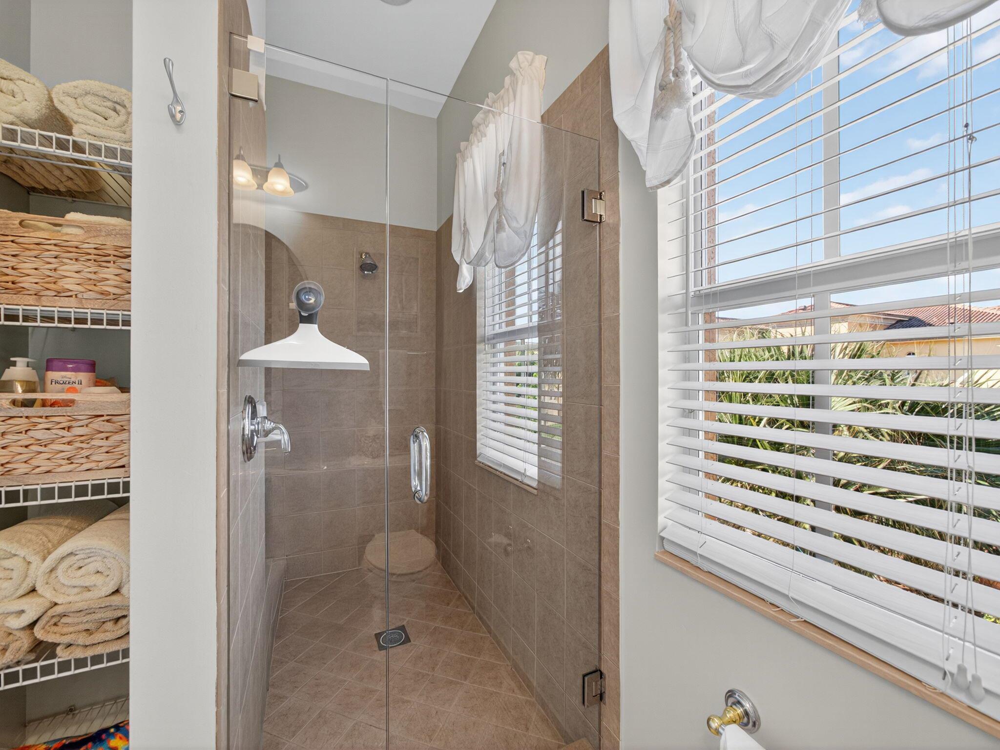 Ocean Bay Villas - Residential